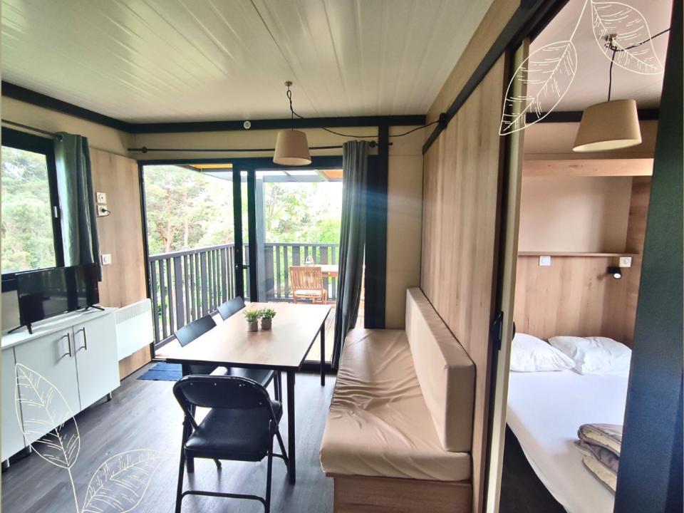 Hotel De Plein Air Le Chanset Ceyrat Habitación foto